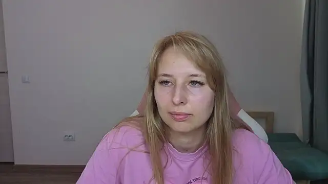 Snapshot of Jessy_Ginger chatting on October 1, 12:32 pm Jessy Ginger online show from October 1, 12:32 pm