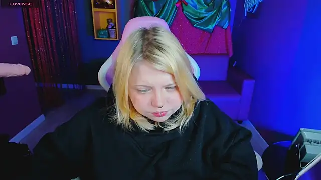 Yoki Shizuko online show from January 10, 7:13 am