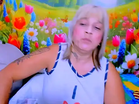 indianroxy online show from July 13, 8:42 pm