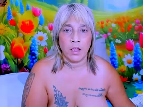 indianroxy online show from July 25, 4:58 pm
