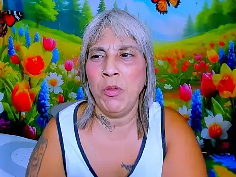 indianroxy online show from June 17, 7:48 pm
