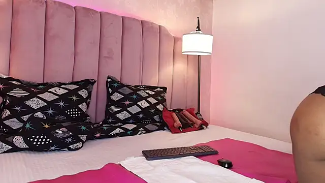 HallyBans online show from October 27, 6:57 pm