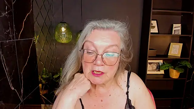 NataliMellow online show from July 26, 6:04 pm