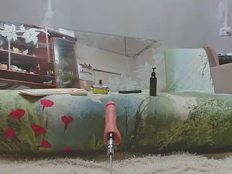 AlinasissyXX online show from March 19, 8:24 pm