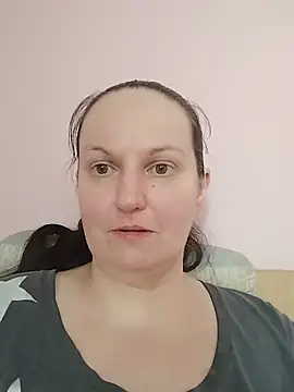 BustyLadyAlma online show from July 25, 10:33 am