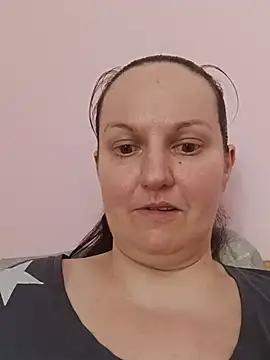 BustyLadyAlma online show from July 11, 8:47 am