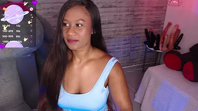 TinnaCobb online show from July 9, 3:14 pm