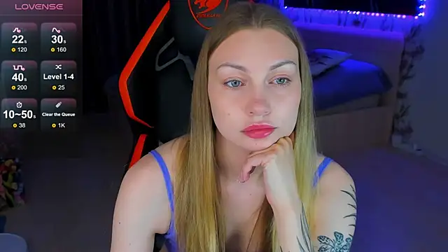 BiMolly online show from July 4, 12:06 am
