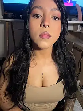 Naiara sex online show from July 23, 4:53 am