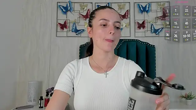 Princsgirl  online show from June 26, 7:48 pm
