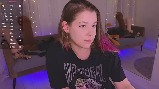 Mira Falls online show from April 24, 12:30 pm
