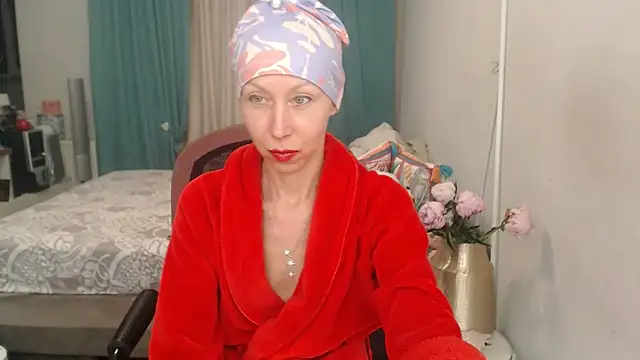 LuxuryNika online show from July 13, 7:03 pm