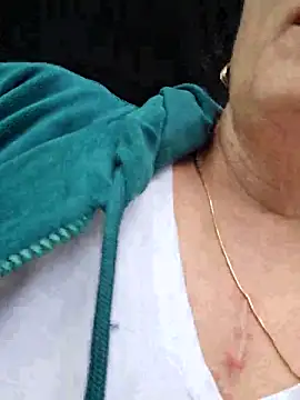 IsabelleCraft online show from February 20, 11:23 am