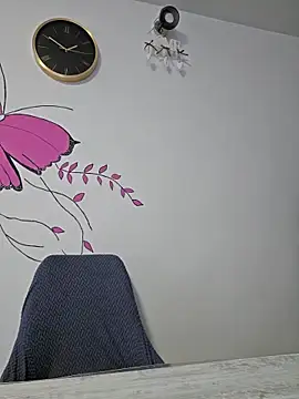 IsabelleCraft online show from February 26, 11:53 am