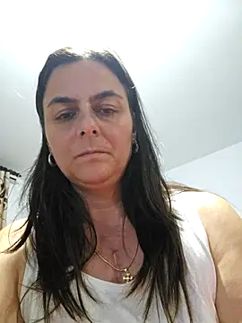 IsabelleCraft online show from November 9, 6:15 pm