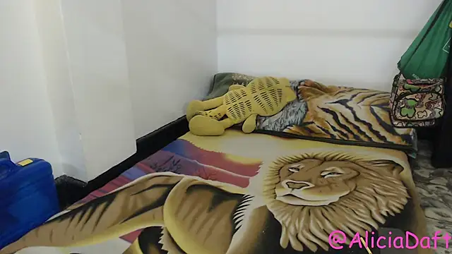 Smoke trip Alicia online show from March 14, 4:35 am