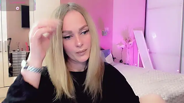 Libby Nora online show from May 14, 11:49 am
