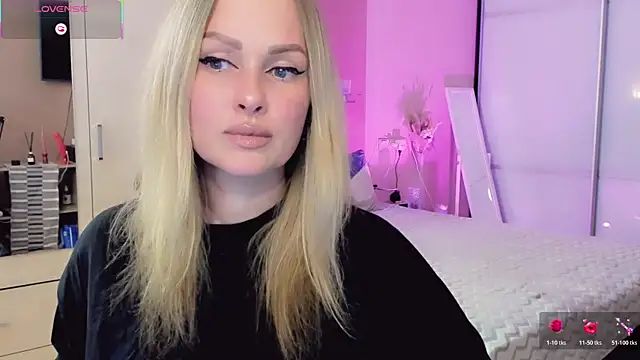 Libby Nora online show from May 9, 11:34 am
