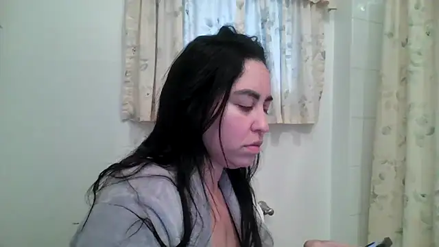 WetFlower69 online show from June 18, 1:05 pm