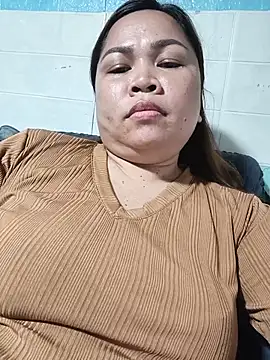 XXLorie 02 online show from July 20, 12:18 pm
