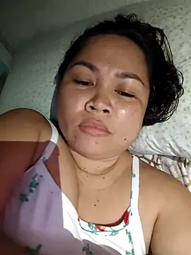 XXLorie 02 online show from July 1, 1:10 pm