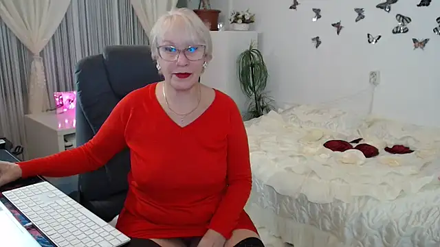 Snapshot of Ghertrude52 chatting on October 4, 3:23 am Ghertrude52 online show from October 4, 3:23 am