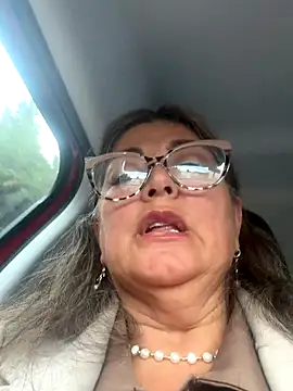 emma tour online show from November 27, 3:59 pm