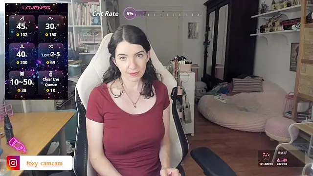 Foxy c online show from July 8, 8:33 pm