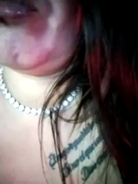 chelaqueen  online show from December 16, 3:01 am