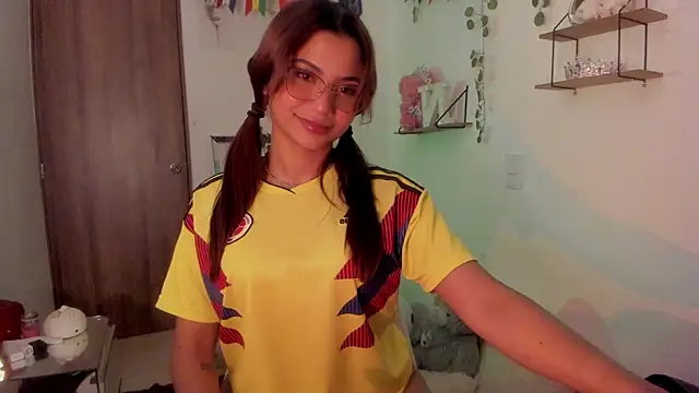 Sweett Priya online show from July 4, 3:46 am
