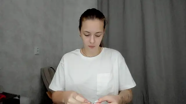 why again me online show from January 18, 8:49 pm