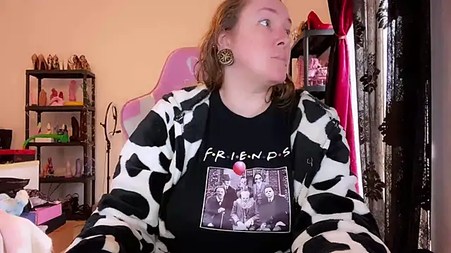 kisicaxx online show from December 16, 10:10 am