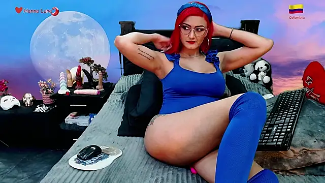 Hanna Luna online show from November 18, 7:53 am