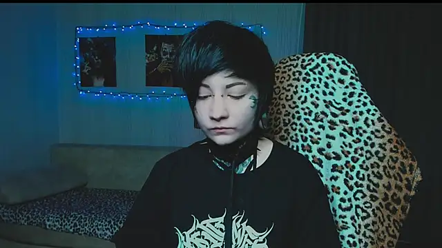 Snapshot of acid_trip1l chatting on October 3, 8:58 pm acid trip1l online show from October 3, 8:58 pm