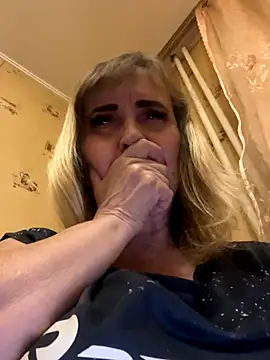 Snapshot of Irina2909@xh chatting on September 16, 9:01 pm Irina2909xh online show from September 16, 9:01 pm
