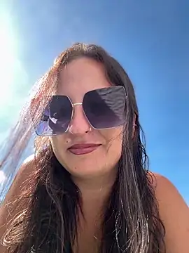 itsCassie online show from October 19, 12:07 pm