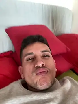 Eduardzmm online show from March 20, 5:18 pm