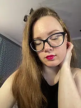 AngelaWhiti online show from June 18, 4:12 pm