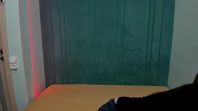 JuliaBusty online show from February 22, 4:46 am