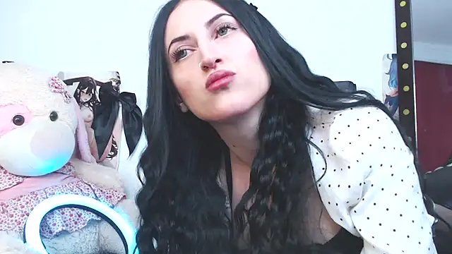 Evelyn Sheeran online show from November 13, 7:07 am