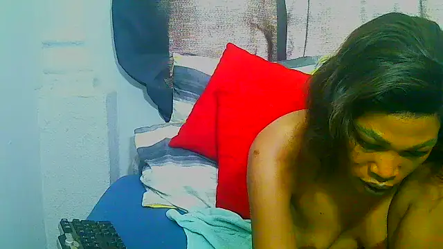 Snapshot of freaky_naughty chatting on October 9, 1:15 pm freaky naughty online show from October 9, 1:15 pm