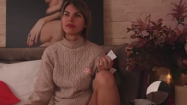 FeliciaKrige online show from February 26, 11:15 pm