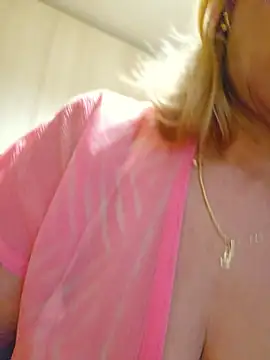 elacoquette online show from June 14, 2:24 am