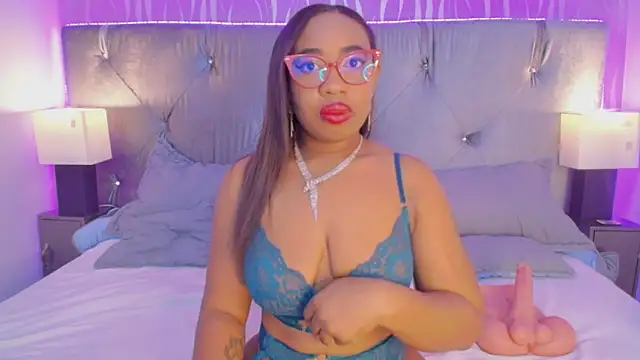 CaseyMoon online show from February 20, 12:39 pm