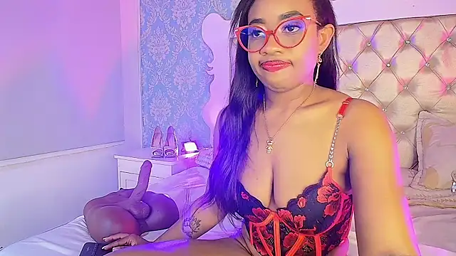 CaseyMoon online show from June 6, 12:55 pm