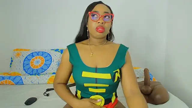 CaseyMoon online show from May 28, 10:35 am