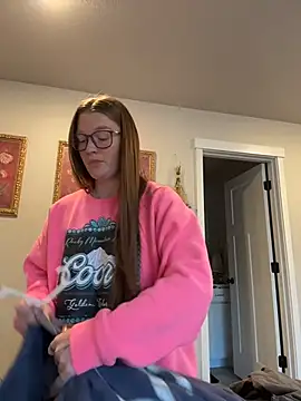 PussiesnCream  online show from November 26, 4:30 pm