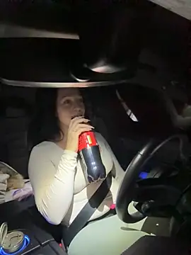 Viola Beck online show from November 18, 5:58 pm