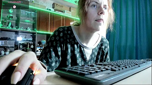 Snapshot of pa1e_pr1ncess chatting on September 10, 7:19 am pa1e pr1ncess online show from September 10, 7:19 am