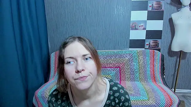 pa1e pr1ncess online show from February 8, 1:15 pm